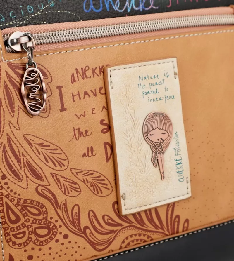 Anekke Tote & Shoppers | Shopper Ovalada Negra Con Bandolera Coral